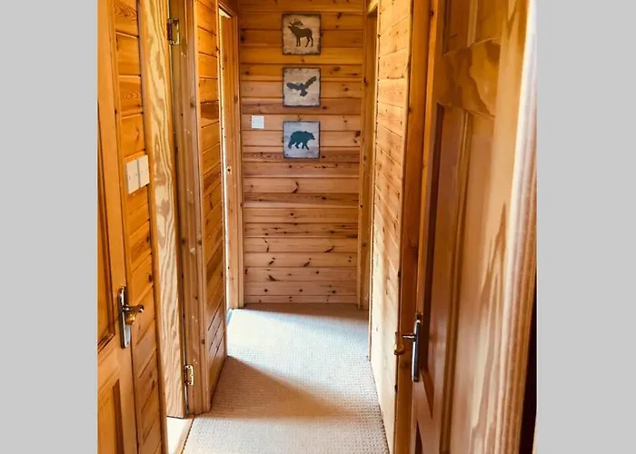 Lomond Lodge
